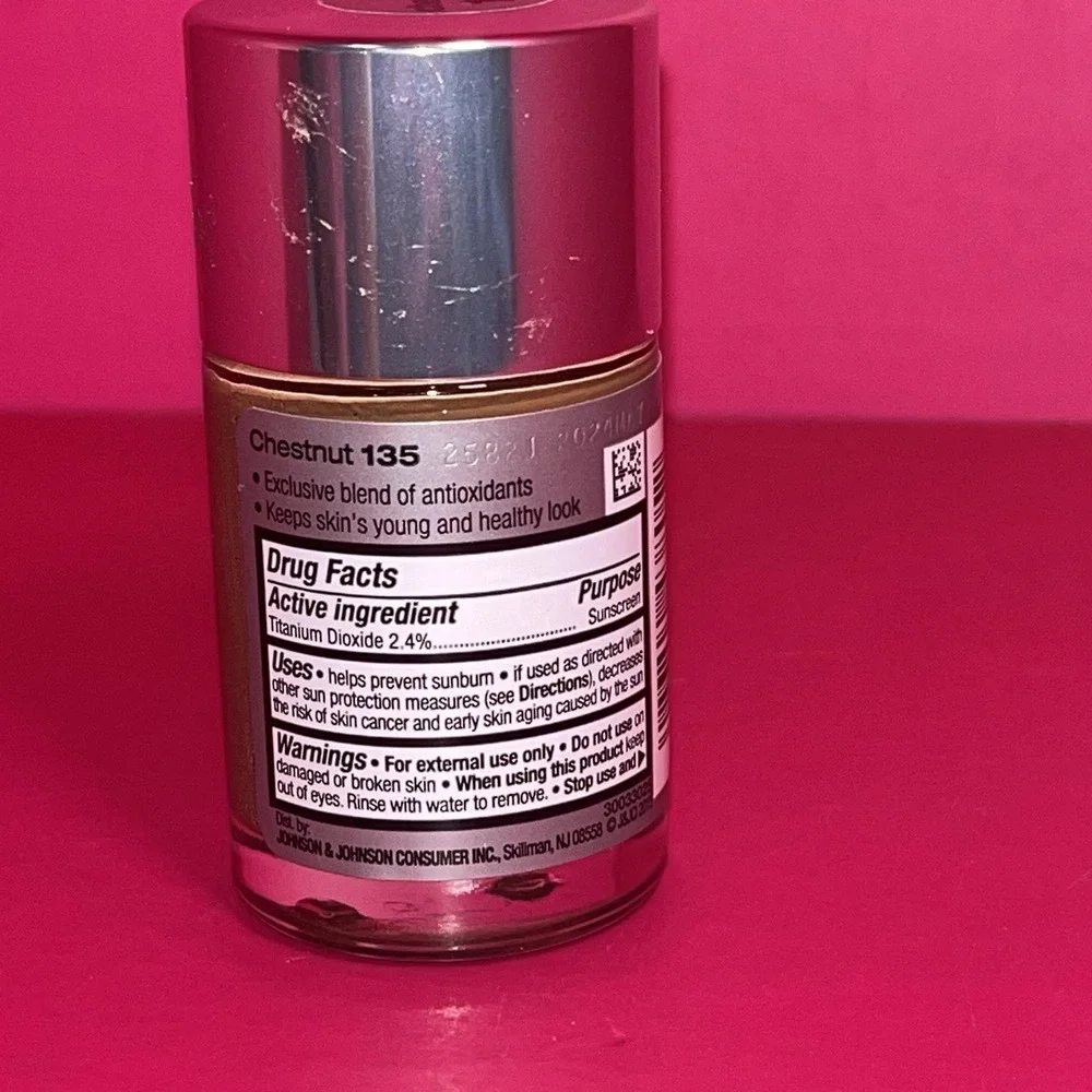 Lot 2 Neutrogena Healthy Skin Liquid Makeup Foundation SPF 20 135 Chestnut 1oz